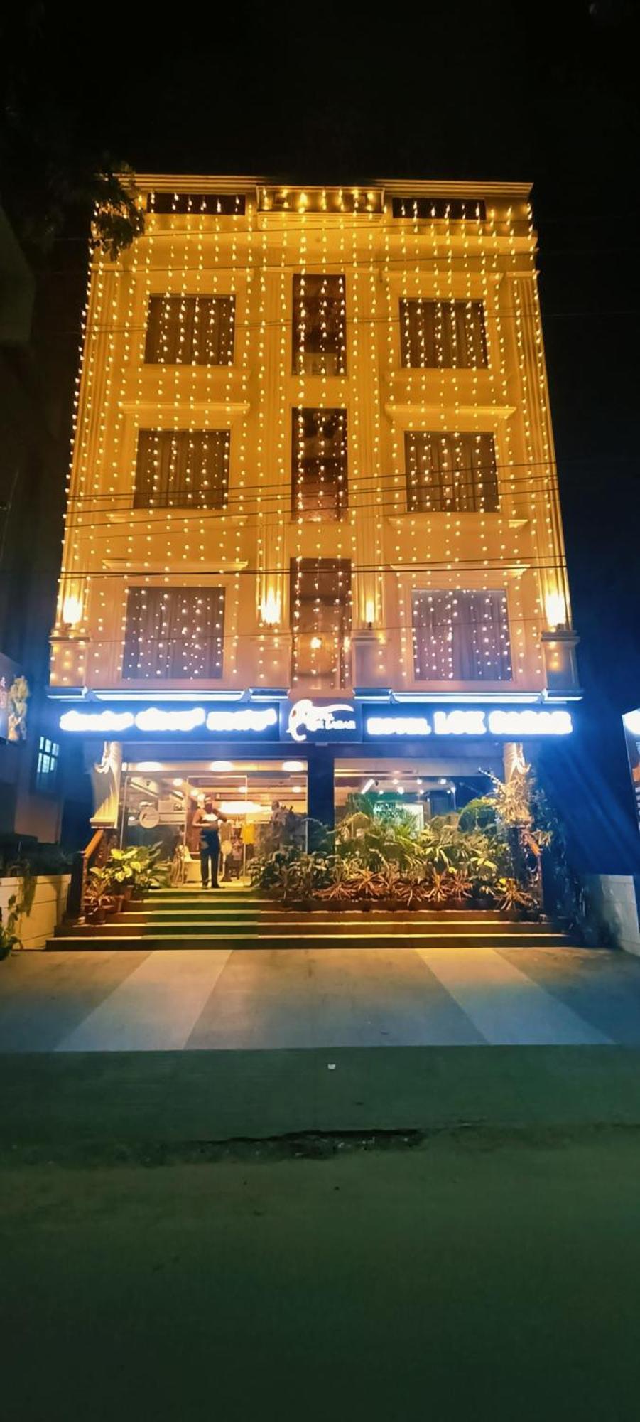 Hotel Lok Sagar Mysore Eksteriør billede